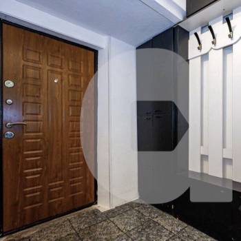 Продается Многокомнатная квартира, 107 м²