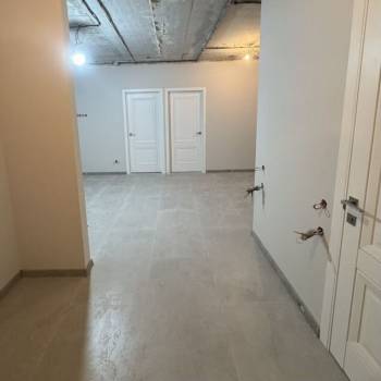 Продается 1-комнатная квартира, 52 м²