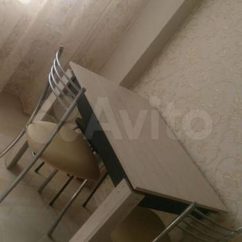 Продается 1-комнатная квартира, 39 м²