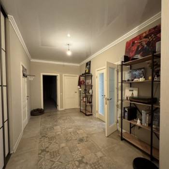 Продается 3-х комнатная квартира, 108 м²