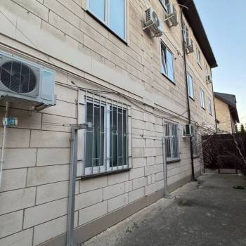 Продается 1-комнатная квартира, 45 м²