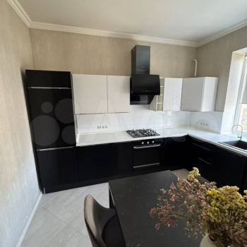 Продается 2-х комнатная квартира, 79 м²