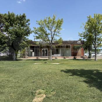 Сдается Нежилое помещение, 200 м²