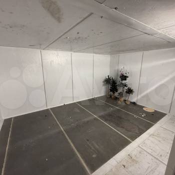 Сдается Нежилое помещение, 200 м²