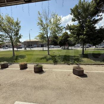 Сдается Нежилое помещение, 200 м²