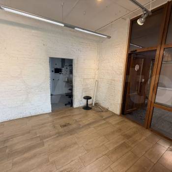 Сдается Нежилое помещение, 200 м²