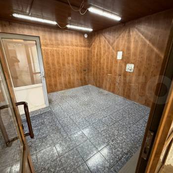 Сдается Нежилое помещение, 200 м²