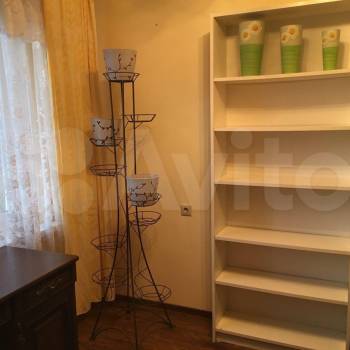 Продается Многокомнатная квартира, 74 м²