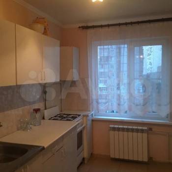 Продается Многокомнатная квартира, 74 м²