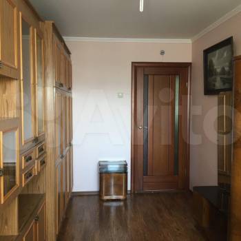 Продается Многокомнатная квартира, 74 м²