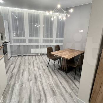Сдается 2-х комнатная квартира, 63 м²