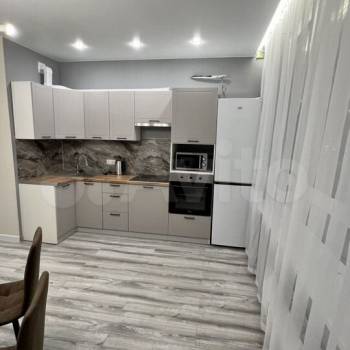 Сдается 2-х комнатная квартира, 63 м²