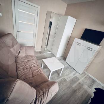 Продается 1-комнатная квартира, 38 м²