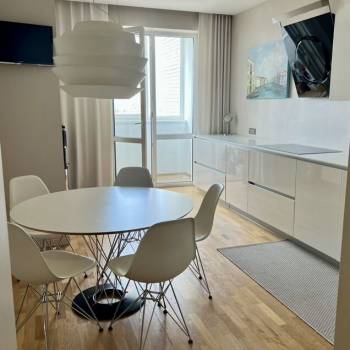 Продается 2-х комнатная квартира, 72 м²