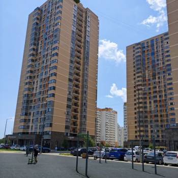 Продается 2-х комнатная квартира, 64 м²