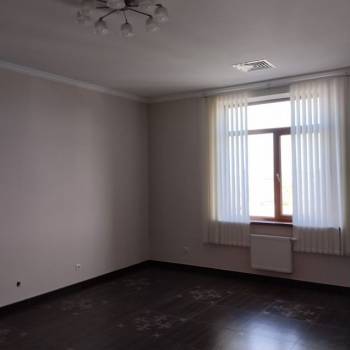 Сдается Нежилое помещение, 127 м²