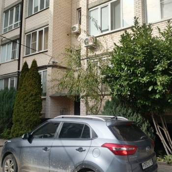 Продается 1-комнатная квартира, 32 м²