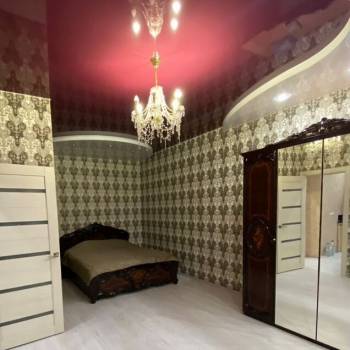 Продается 1-комнатная квартира, 43 м²