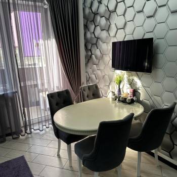 Продается 1-комнатная квартира, 43 м²