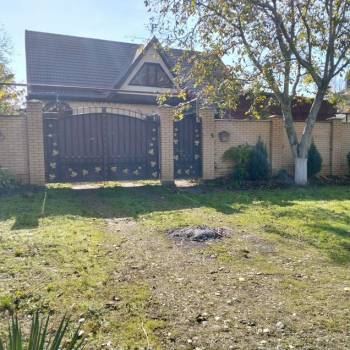 Продается Дом, 230 м²