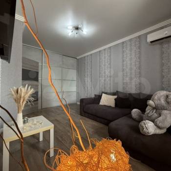 Продается 1-комнатная квартира, 33 м²