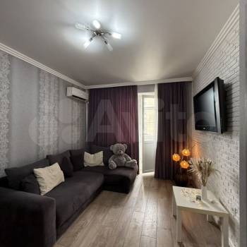 Продается 1-комнатная квартира, 33 м²