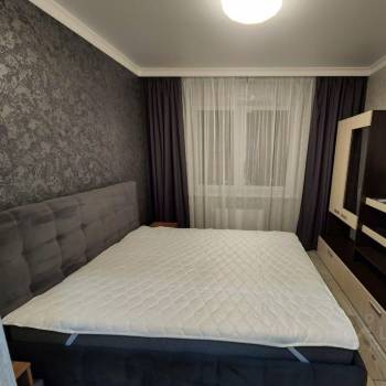 Сдается 2-х комнатная квартира, 60 м²