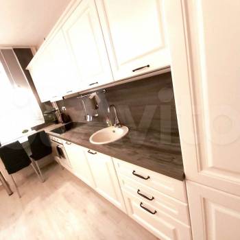 Сдается Многокомнатная квартира, 76 м²