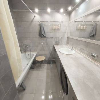 Сдается Многокомнатная квартира, 76 м²