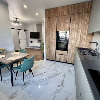 Продается 2-х комнатная квартира, 81 м²