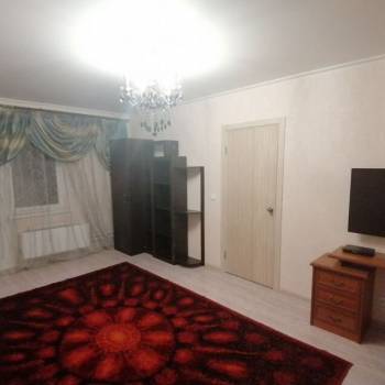 Продается 1-комнатная квартира, 39 м²