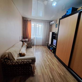 Продается 1-комнатная квартира, 39 м²