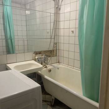 Сдается Многокомнатная квартира, 60 м²