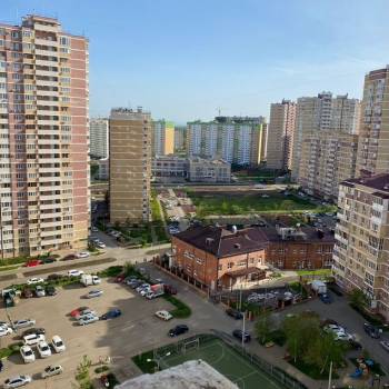 Сдается 1-комнатная квартира, 39 м²