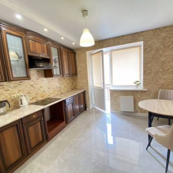 Продается 1-комнатная квартира, 39 м²