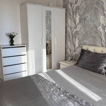 Продается 1-комнатная квартира, 36 м²