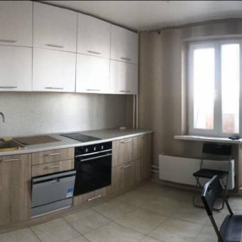 Сдается 1-комнатная квартира, 39 м²