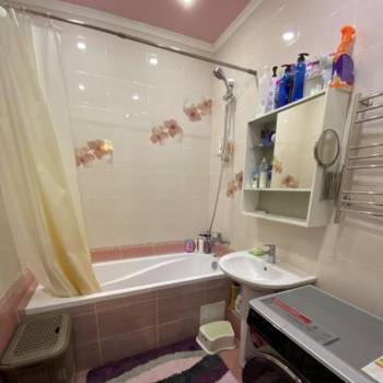 Продается 2-х комнатная квартира, 60 м²