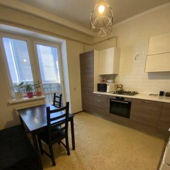 Продается 2-х комнатная квартира, 60 м²