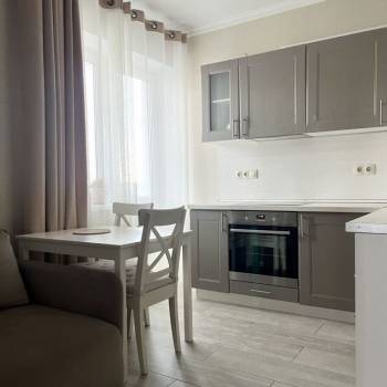 Продается 1-комнатная квартира, 36 м²