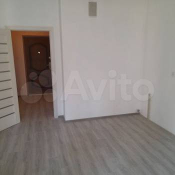 Продается 1-комнатная квартира, 45 м²