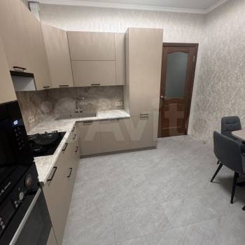 Сдается 2-х комнатная квартира, 62 м²