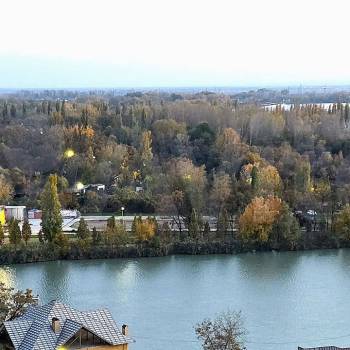 Продается 1-комнатная квартира, 47 м²