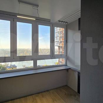 Продается 1-комнатная квартира, 47 м²
