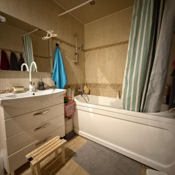 Продается 2-х комнатная квартира, 62 м²