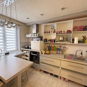 Продается 3-х комнатная квартира, 60 м²