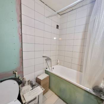 Продается 1-комнатная квартира, 30 м²