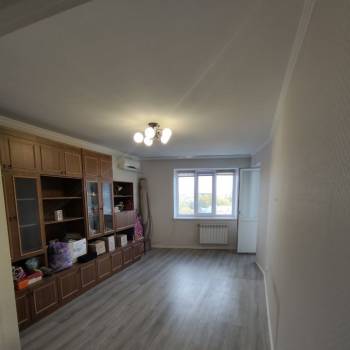 Продается 1-комнатная квартира, 46 м²