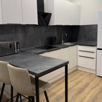 Сдается 1-комнатная квартира, 39 м²