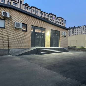 Сдается Нежилое помещение, 220 м²